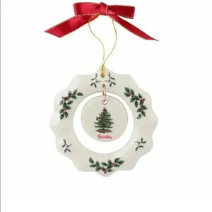 Spode Christmas Tree Ceramic Wreath Ornament NWT